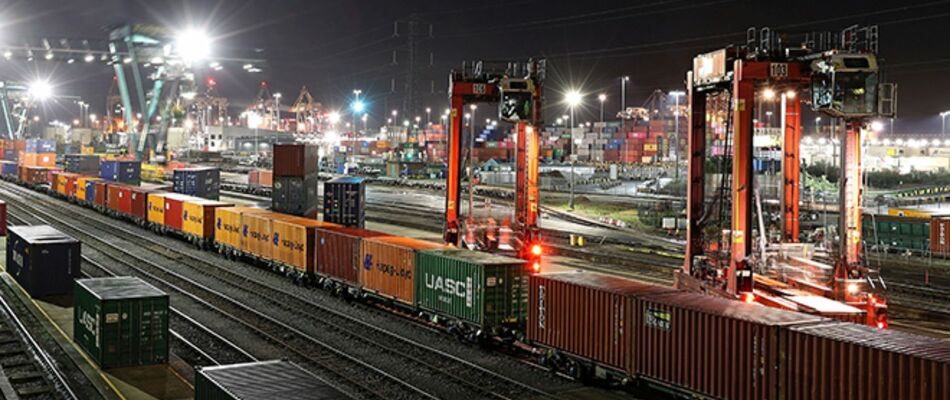 DP World launches new rail service between London Gateway and Southampton