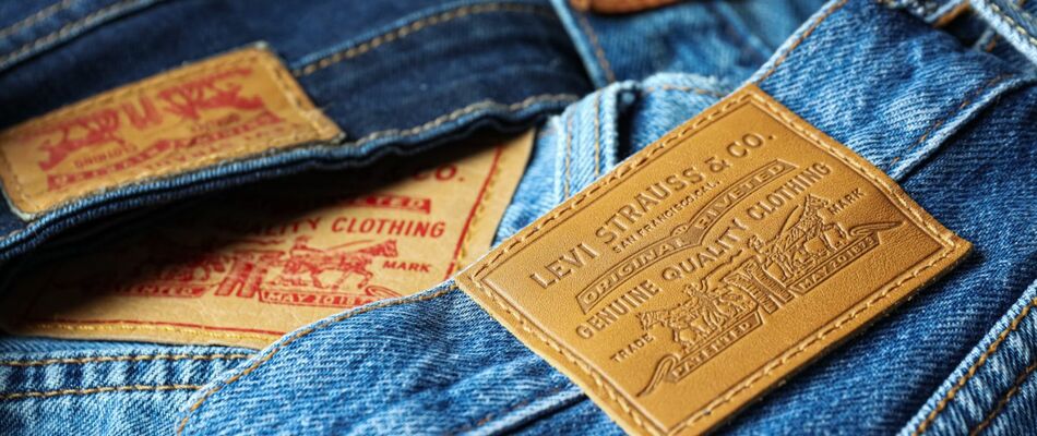 Levi Strauss & Co. to begin outsourcing logistics to 3PLs